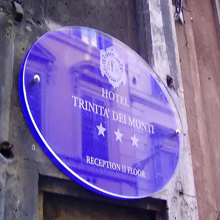 Trinita Dei Monti Hotel