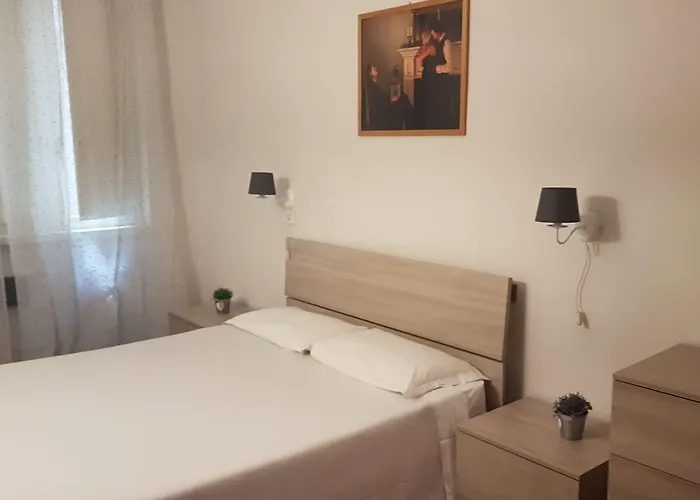 Hotel Trinita Dei Monti 3*
