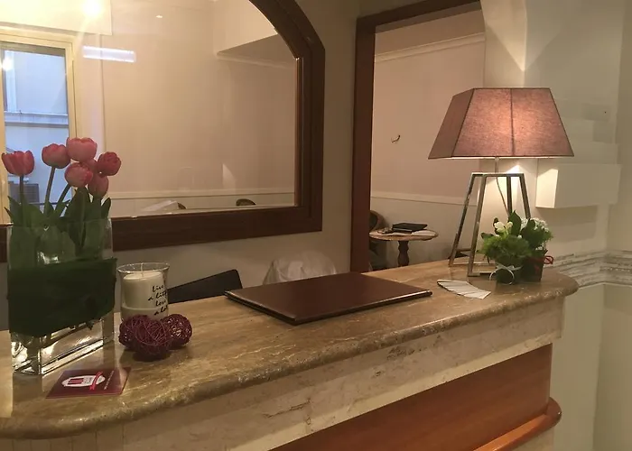 Trinita Dei Monti 3* Rom