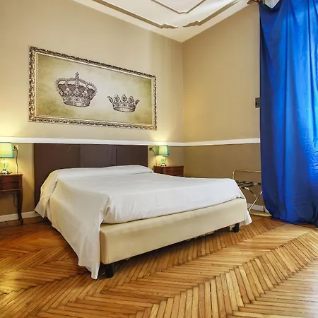 Trinita Dei Monti Hotel